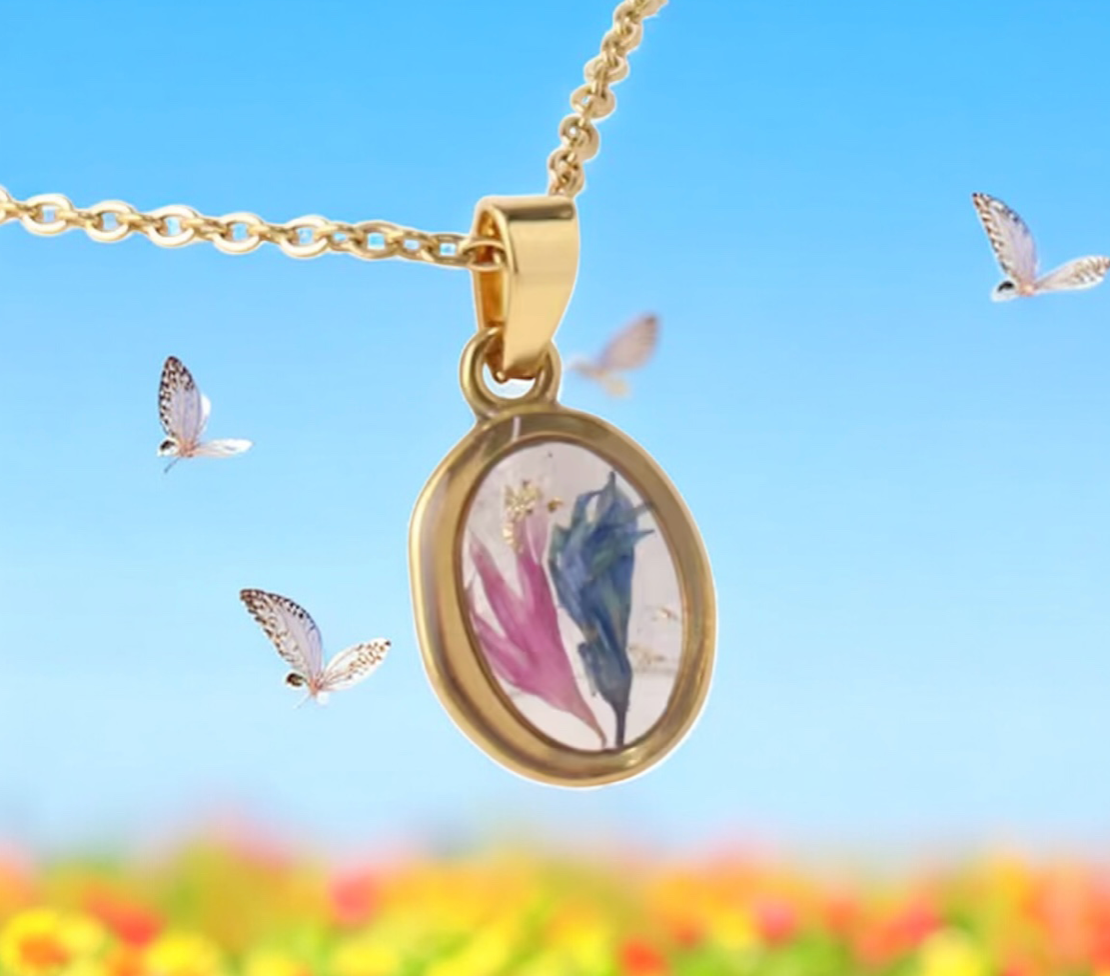 Dualità dell’Aura – Collana con Fiori Rosa e Blu