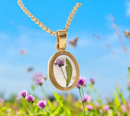 Petalo dell’Aura – Collana con Fiore Viola Essiccato
